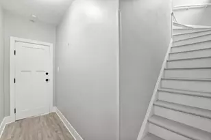 1520 S 51st Ct, Cicero, IL 60804 - Photo 10