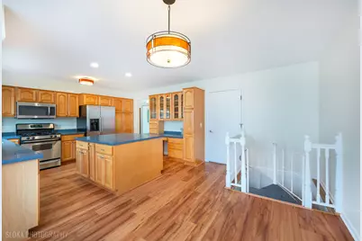 508 Crest Drive, Cary, IL 60013 - Photo 10