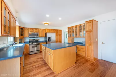 508 Crest Drive, Cary, IL 60013 - Photo 8