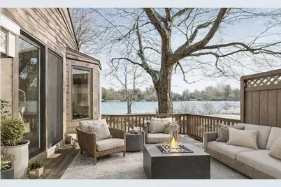 709 Woodbridge Court #709, Lake Barrington, IL 60010 - Photo 28