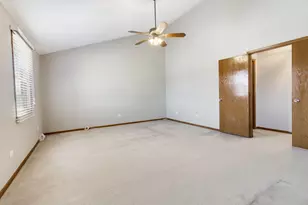 303 Westwood Dr, Shorewood, IL 60404 - Photo 24