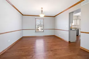 303 Westwood Dr, Shorewood, IL 60404 - Photo 6