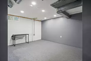 8 University Ct, Normal, IL 61761 - Photo 10