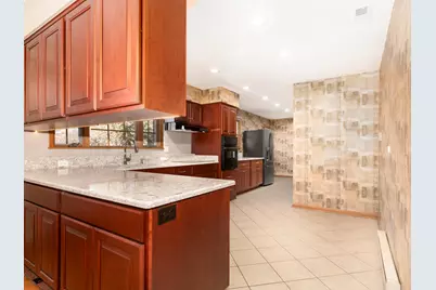 [Address not provided], Willowbrook, IL 60527 - Photo 10