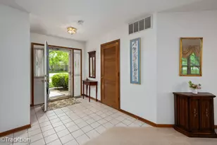 21365 Silktree Cir, Plainfield, IL 60544 - Photo 2
