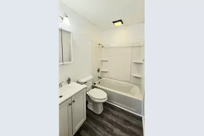 1702 Oak Grove Avenue, Sterling, IL 61081 - Photo 16