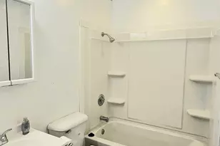 1702 Oak Grove Ave, Sterling, IL 61081 - Photo 16