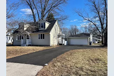 321 Janet Avenue, Darien, IL 60561 - Photo 1