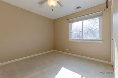 203 Blossom Court #203, Buffalo Grove, IL 60089 - Photo 14