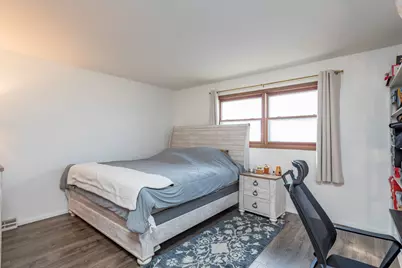 4232 Kenwood Avenue, Gurnee, IL 60031 - Photo 22