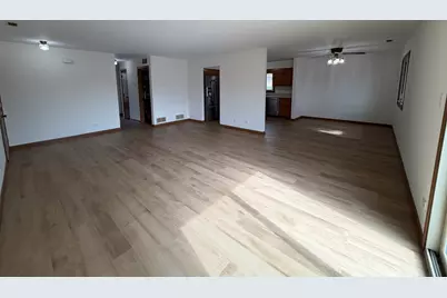 2634 Crescenzo Drive #B, Joliet, IL 60436 - Photo 4