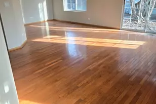 308 Windsor Ct, South Elgin, IL 60177 - Photo 4