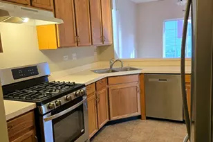 308 Windsor Ct, South Elgin, IL 60177 - Photo 6