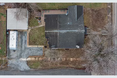 433 E Main Street, Salem, IL 62881 - Photo 46