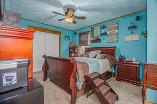 433 E Main St, Salem, IL 62881 - Photo 26