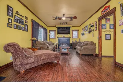 433 E Main Street, Salem, IL 62881 - Photo 10