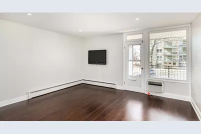 6121 W Higgins Avenue #C2, Chicago, IL 60630 - Photo 6