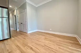 5667 W Higgins Ave, Chicago, IL 60630 - Photo 10