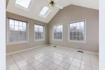 22927 Cottage Grove Avenue, Steger, IL 60475 - Photo 10