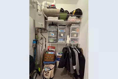 723 W 34th Street #2E, Chicago, IL 60609 - Photo 8