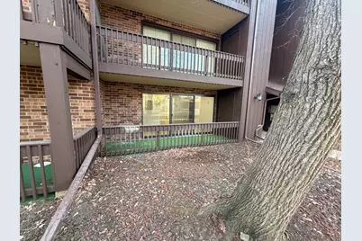 9605 Austin Avenue #1E, Oak Lawn, IL 60453 - Photo 2