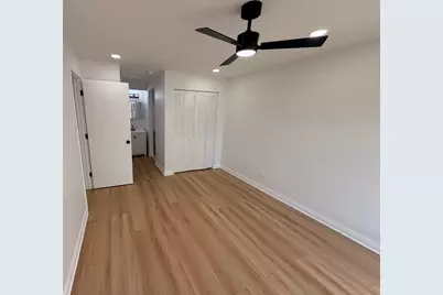 9605 Austin Avenue #1E, Oak Lawn, IL 60453 - Photo 12