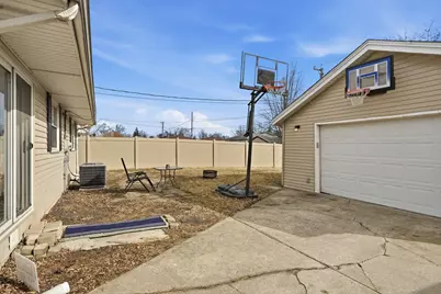 16249 92nd Avenue, Orland Hills, IL 60487 - Photo 14