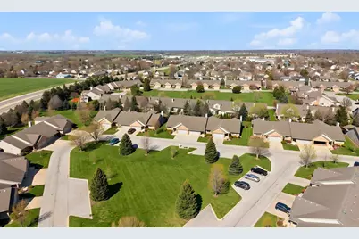 1247 Daniel Court, Sycamore, IL 60178 - Photo 8