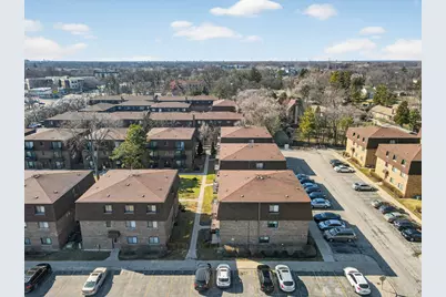 9619 Bianco Terrace #D, Des Plaines, IL 60016 - Photo 20