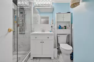 9619 Bianco Terrace, Des Plaines, IL 60016 - Photo 8