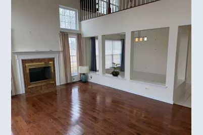 1576 Poplar Creek Drive, Hoffman Estates, IL 60169 - Photo 16