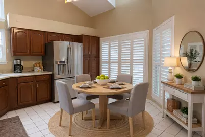 1576 Poplar Creek Drive, Hoffman Estates, IL 60169 - Photo 6