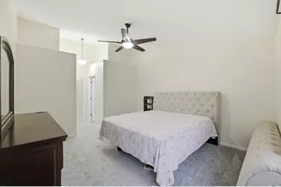 [Address not provided], Glendale Heights, IL 60139 - Photo 18