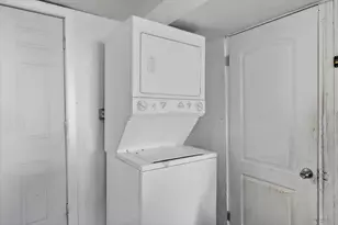 [Address not provided], Dolton, IL 60419 - Photo 16