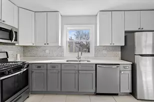 [Address not provided], Dolton, IL 60419 - Photo 6