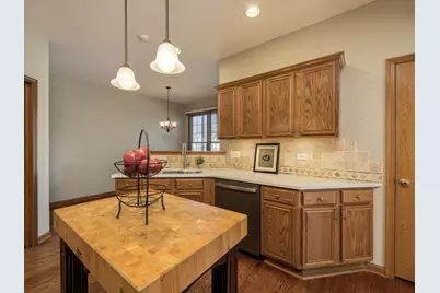 1583 Orchard Circle, Naperville, IL 60565 - Photo 6