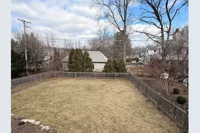 418 E Hillside Avenue, Barrington, IL 60010 - Photo 32