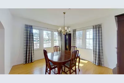 418 E Hillside Avenue, Barrington, IL 60010 - Photo 8