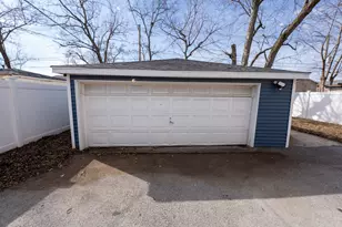 16448 Winchester Ave, Markham, IL 60428 - Photo 24
