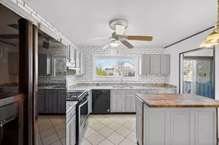 642 Sundance Dr, Bolingbrook, IL 60440 - Photo 12