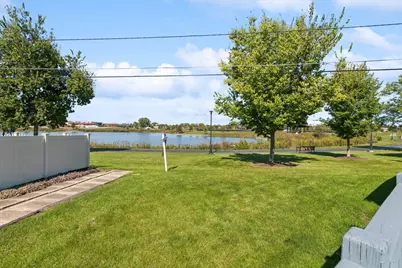200 W Jeffery Avenue, Wheeling, IL 60090 - Photo 22
