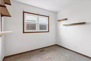 200 W Jeffery Ave, Wheeling, IL 60090 - Photo 16