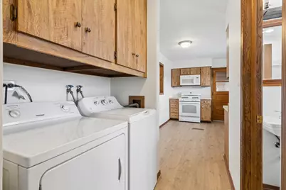 200 W Jeffery Avenue, Wheeling, IL 60090 - Photo 18