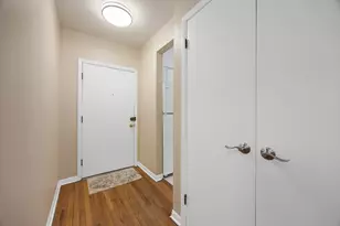 301 Chicago Ave, Oak Park, IL 60302 - Photo 6