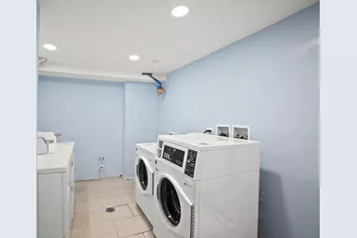 [Address not provided], Hickory Hills, IL 60457 - Photo 12