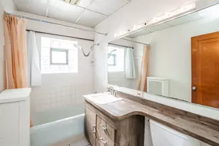 4222 Prescott Ave, Lyons, IL 60534 - Photo 22