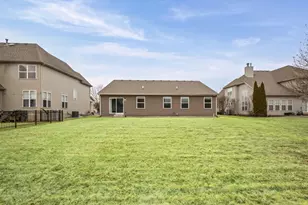 1504 Hearthstone Ln, North Aurora, IL 60542 - Photo 20