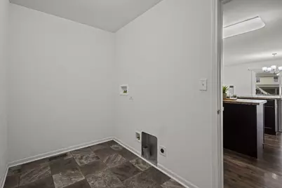 1504 Hearthstone Lane, North Aurora, IL 60542 - Photo 10