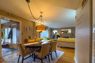 8922 Parkside Ave, Morton Grove, IL 60053 - Photo 14