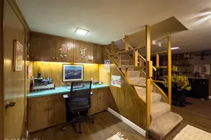 8922 Parkside Ave, Morton Grove, IL 60053 - Photo 42